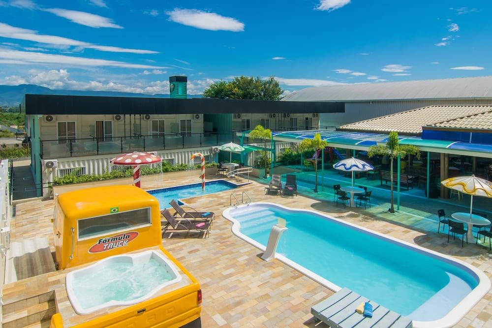 Piscina