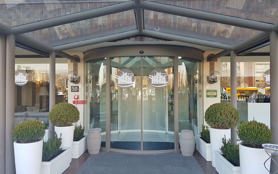 Entrada del hotel Foto