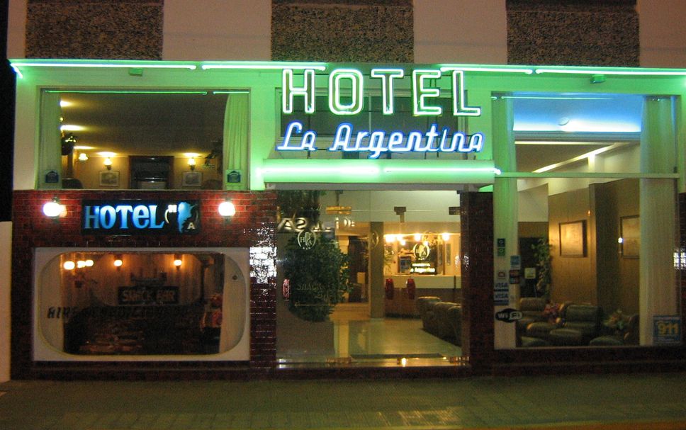 Entrada del hotel Foto